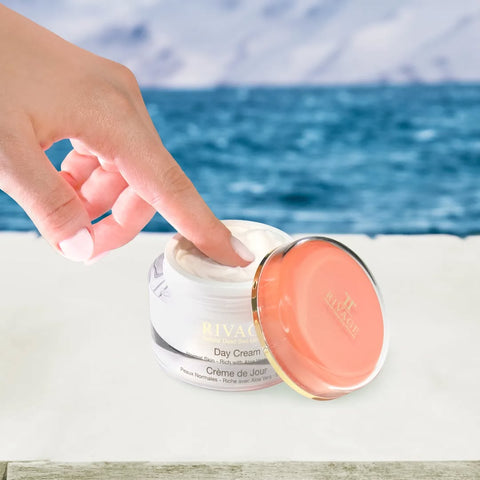 RIVAGE - Day Cream for dry and sensitive skin SPF 15