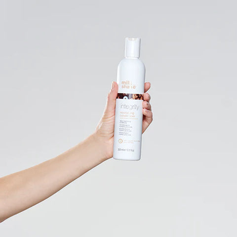 Milk Shake Integrity - Nourishing Conditioner 300ml